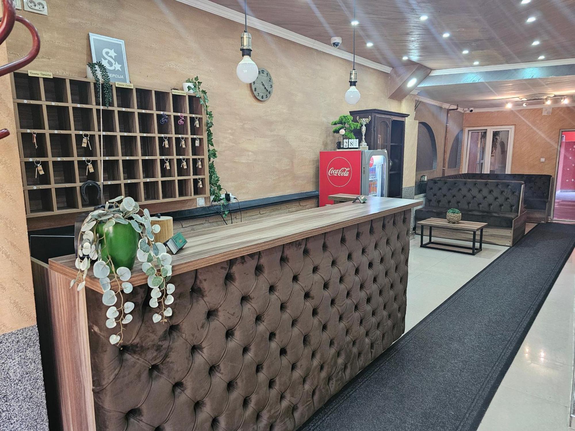 Prenociste Rooms Simke Szabadka Kültér fotó
