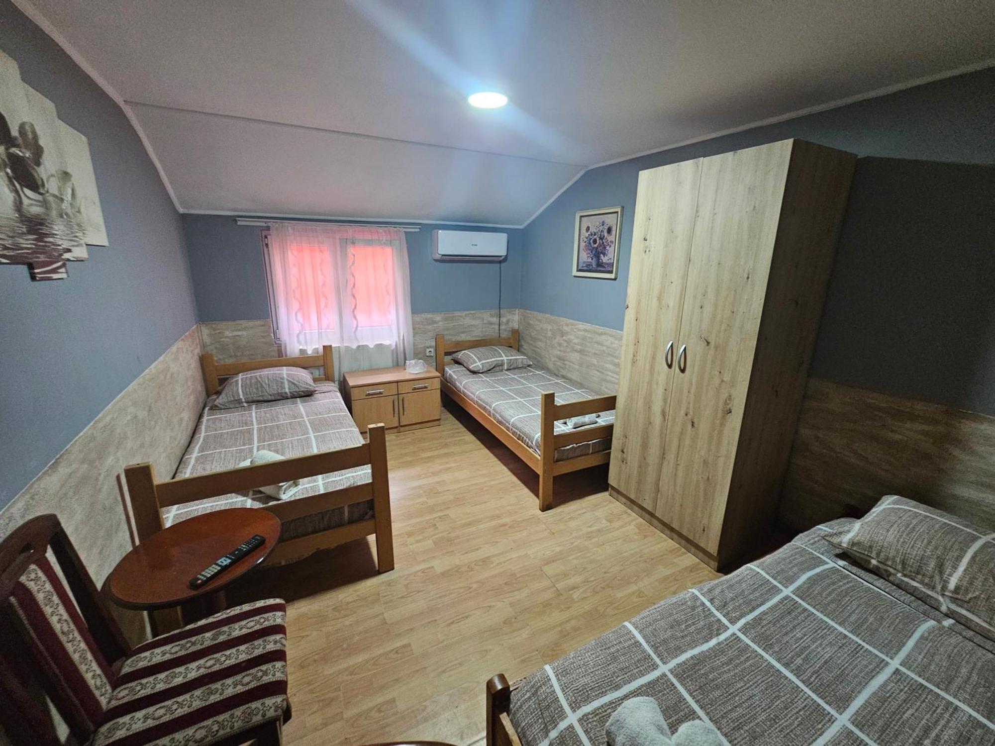 Prenociste Rooms Simke Szabadka Kültér fotó