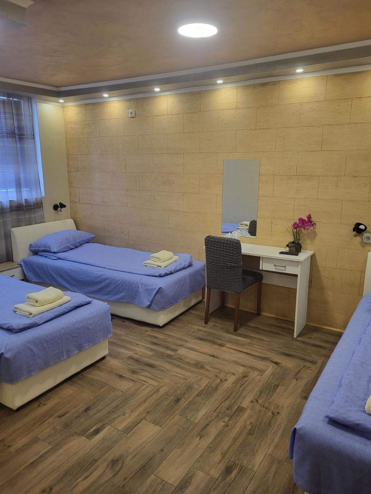Prenociste Rooms Simke Szabadka Kültér fotó