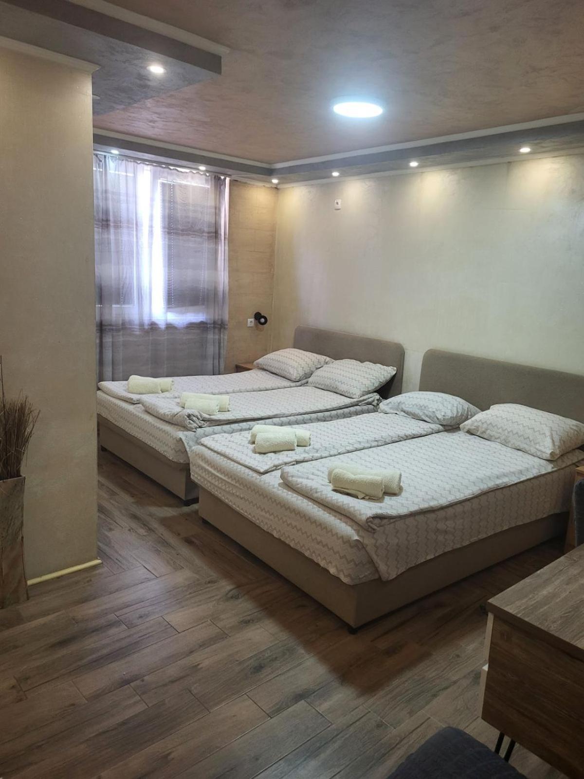 Prenociste Rooms Simke Szabadka Kültér fotó